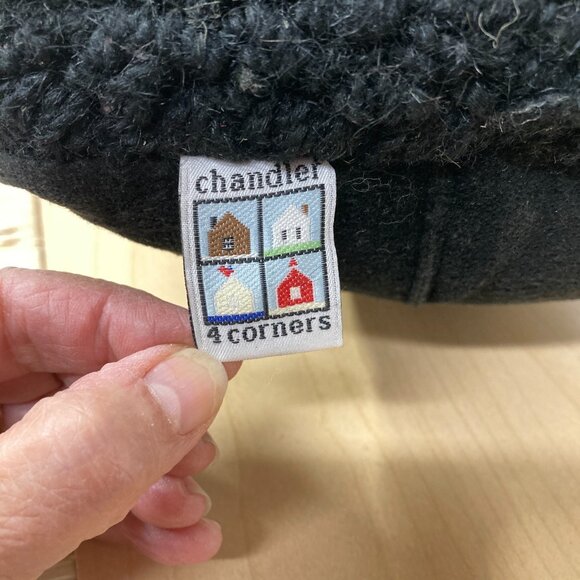 Chandler 4 Corners Cabin Fever Hooked Wool Pillow Laura Megroz Winter Cozy - Picture 2 of 8